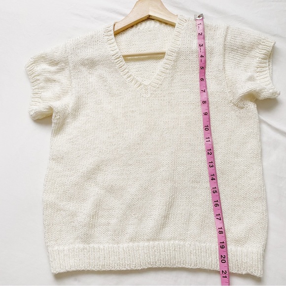 Vintage Cap Sleeve V-Neck Sweater - Picture 5 of 8